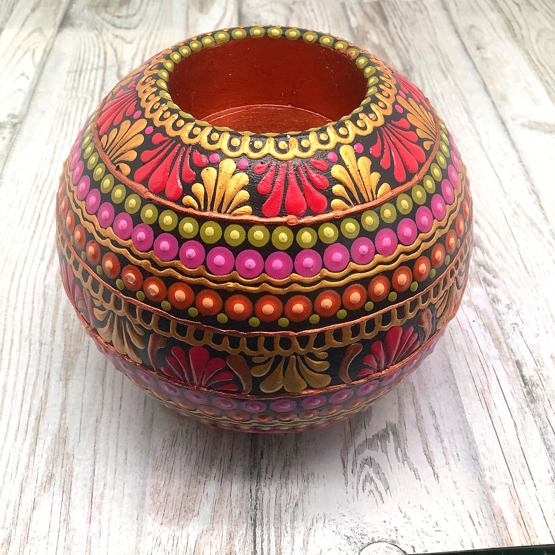 Large Spherical Tea Light Holder