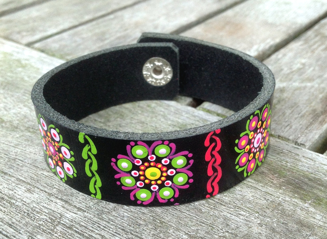 Leather Bracelet Mandala Flowers