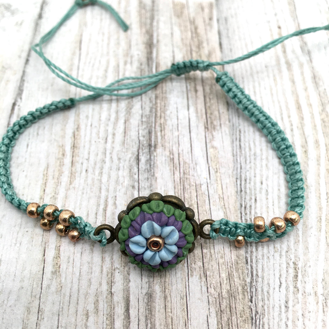 Macrame Bracelet in Sea Green With Little Flower