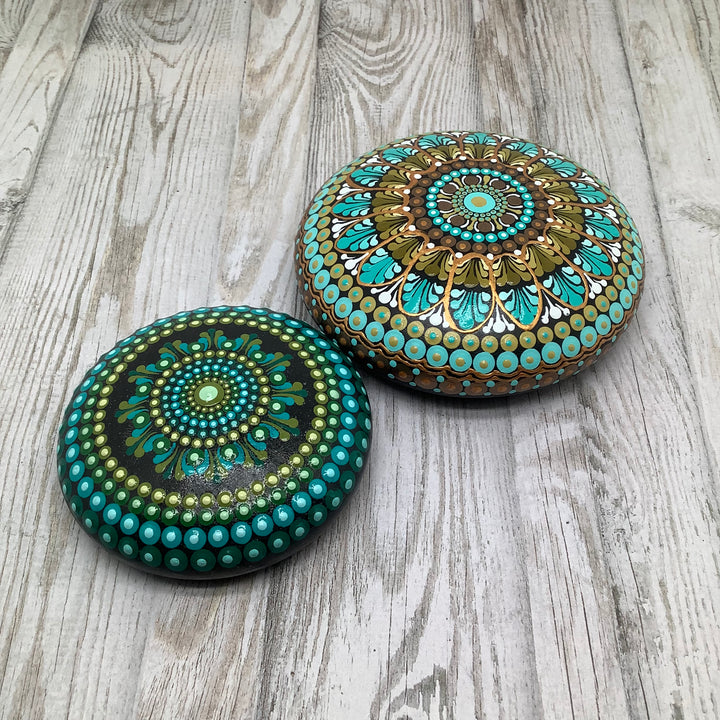 Mandala Steen in Groen en Blauw 