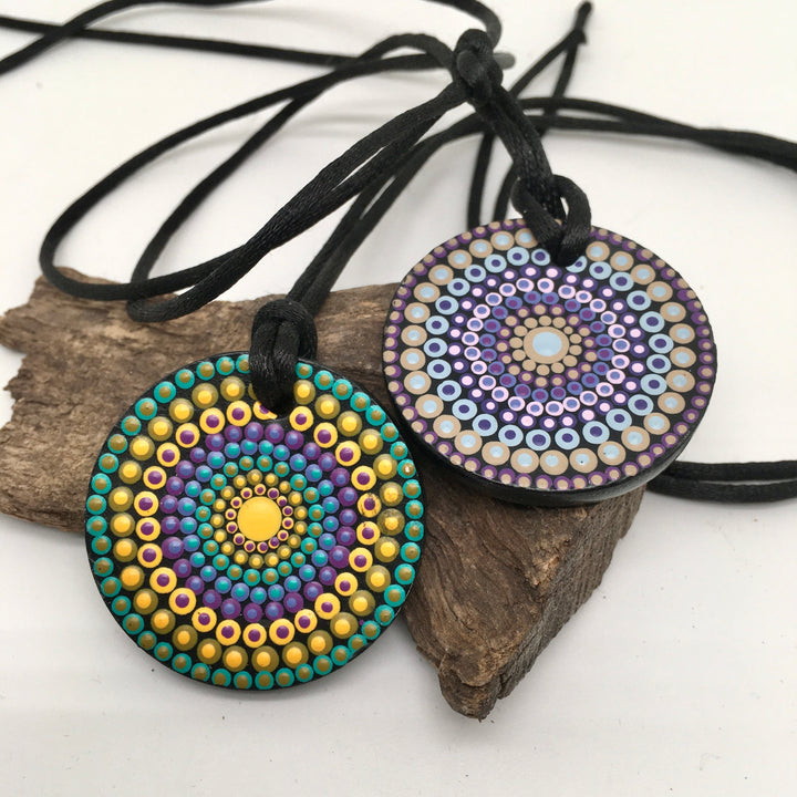 Necklace Round Pendant Mandala in Sand, Purple and Pink