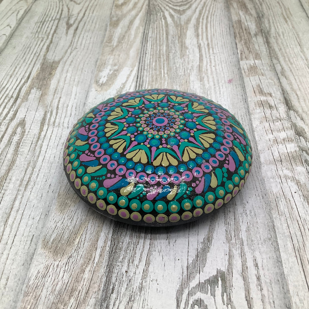 Mandala Steen Turquoise en Roze 