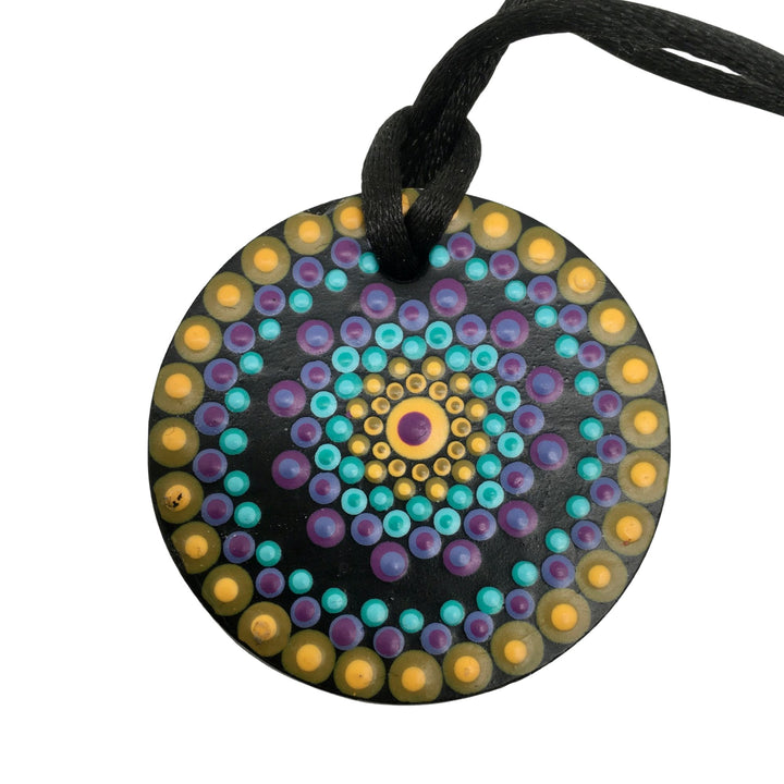 Mandala ketting in turquoise, paars en geel