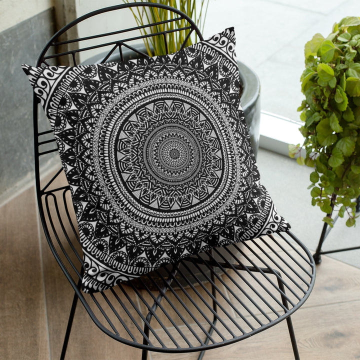 Pillow Case Mehndi/Henna design Black & White