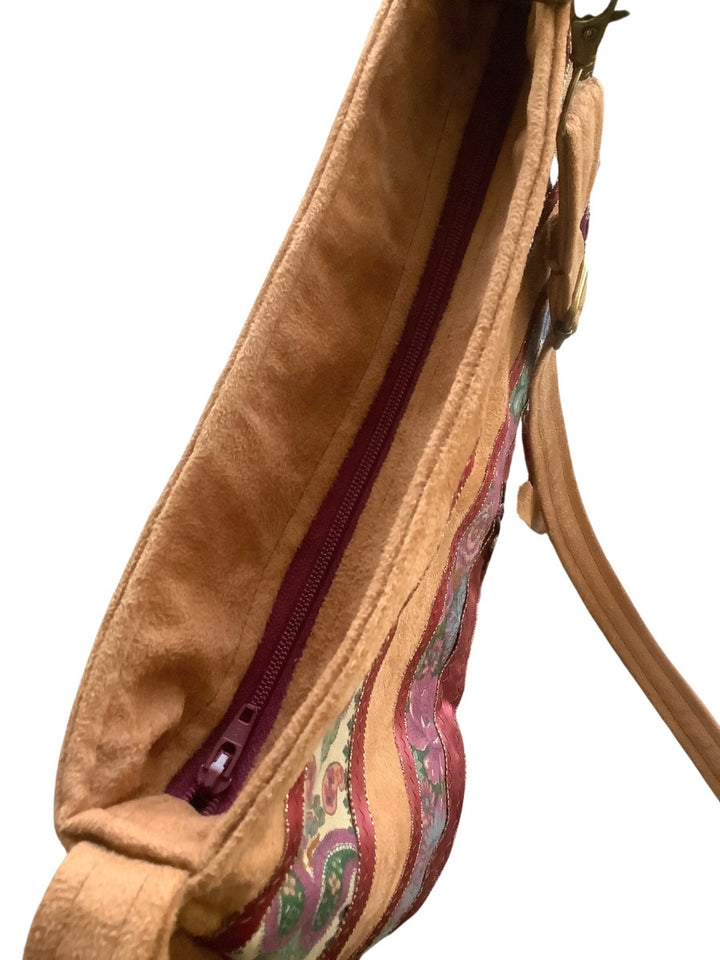 crossbody bag recessed zipper from above